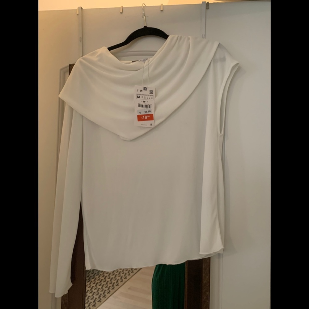 Zara One shoulder long sleeve White shirt Size M